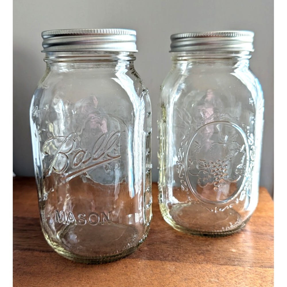 Ball Regular Mouth 32-Ounces Mason Jar with Lids and Bands (2-Units), Pack of 2